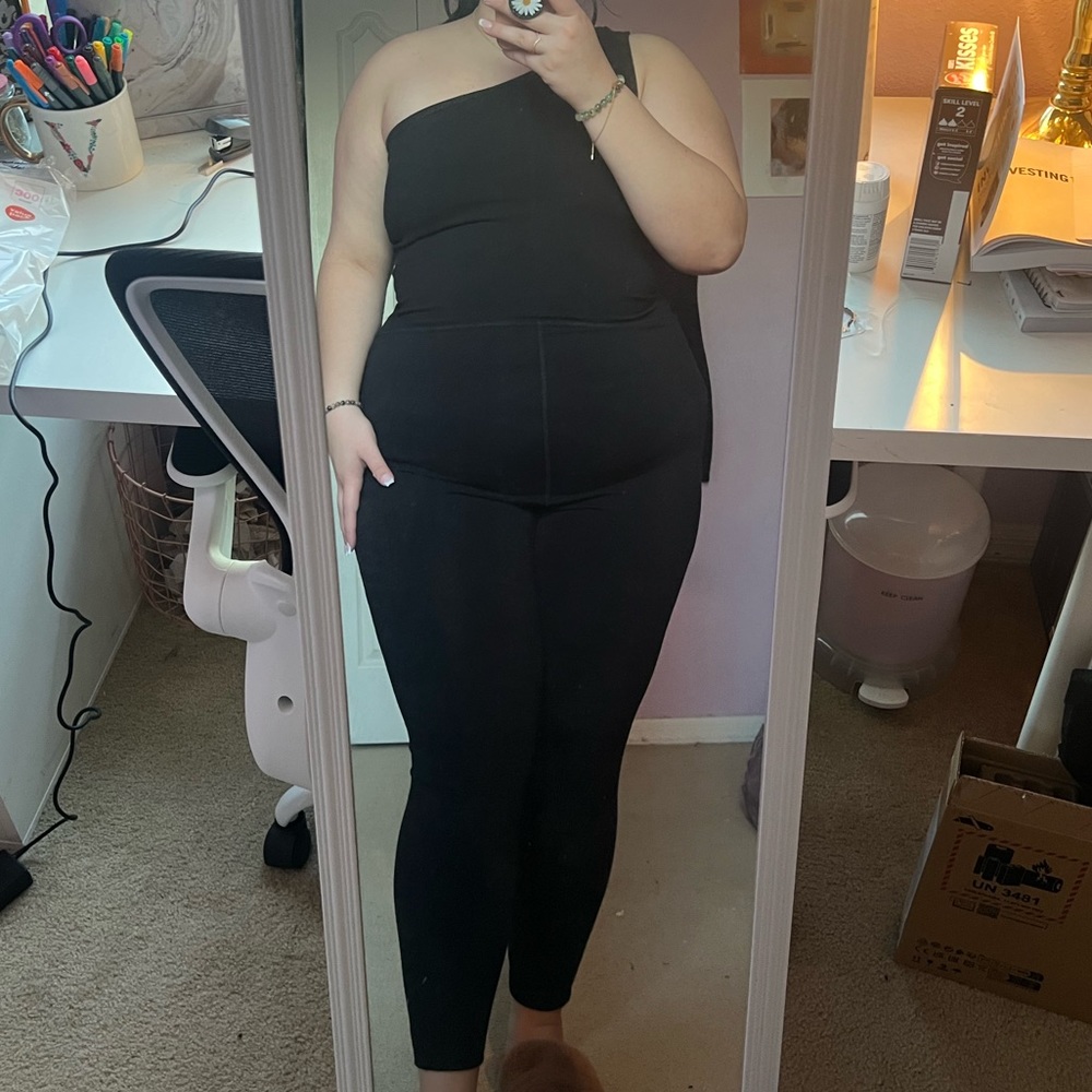 One shoulder black body suit